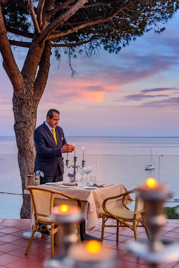 Hotel Baia Imperiale Spiaggia di Cavoli Εξωτερικό φωτογραφία